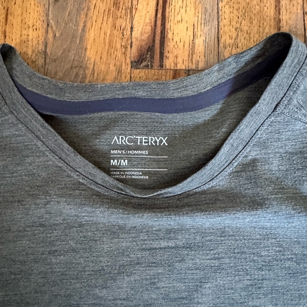 Arc'teryx Green Long Sleeve Tee